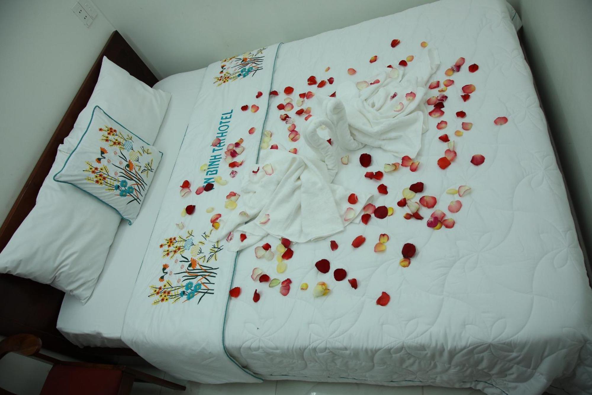 An Binh Tai Hotel Дананг Екстериор снимка